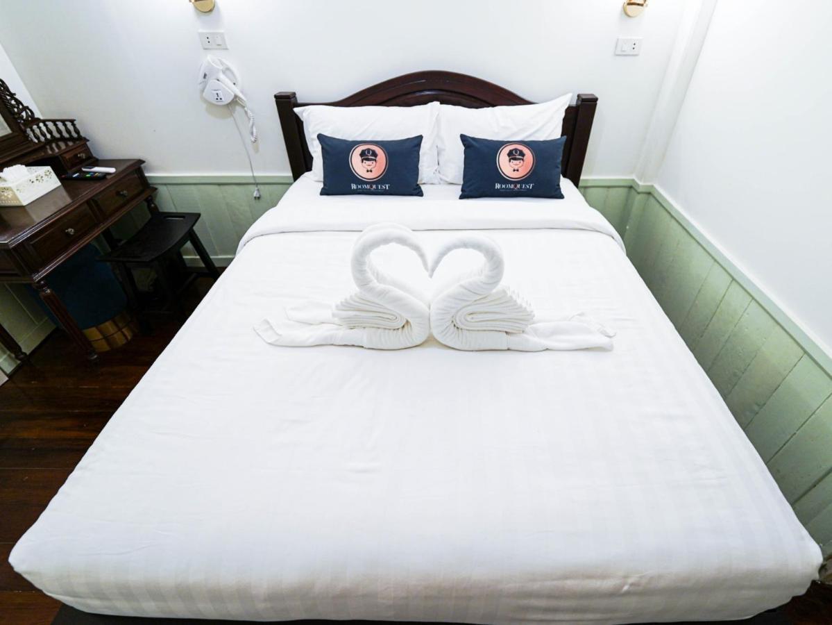 Roomquest Rim Praya Dinsor Road Khách sạn Bangkok